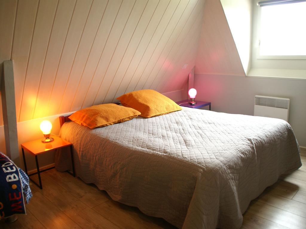 Vakantiehuis Modern With Private Pool